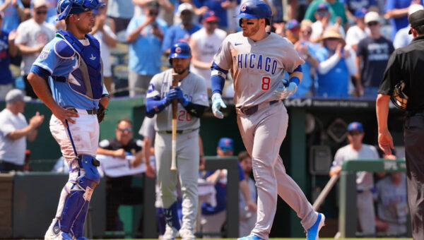 Happ and Amaya homer to help Boyd improve to 8-1 as the Cubs beat the Royals 10-2