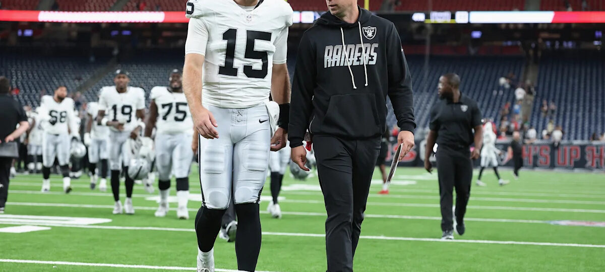 Raiders coach Klint Kubiak not ready to name starting quarterback after second preseason game: 'We got another week'