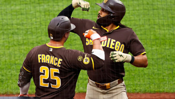 Padres’ Tatis favors robbing home runs over hitting them in 5-2 win over the Mets