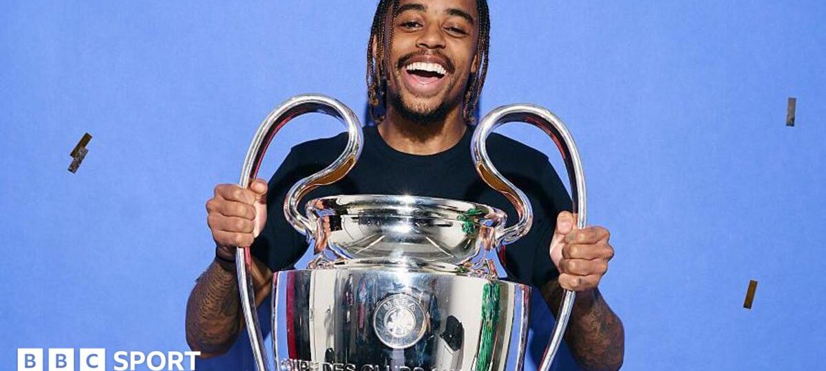 Why Liverpool are ready to make Barcola third £100m signing