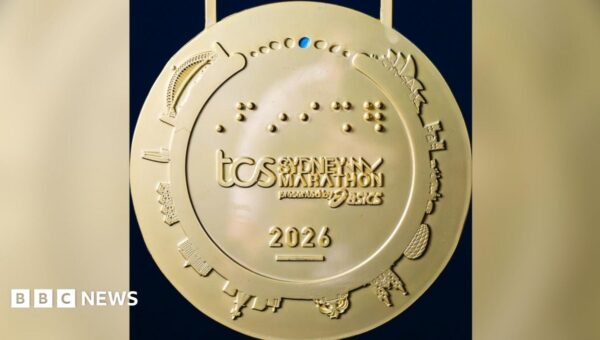 Sydney Marathon medal mistakenly depicts Munich stadium