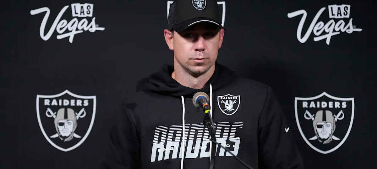 Raiders rally late for a 22-20 preseason win over Texans