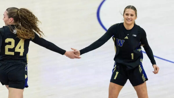 Washington G Hannah Stines enters transfer portal after NCAA ruling