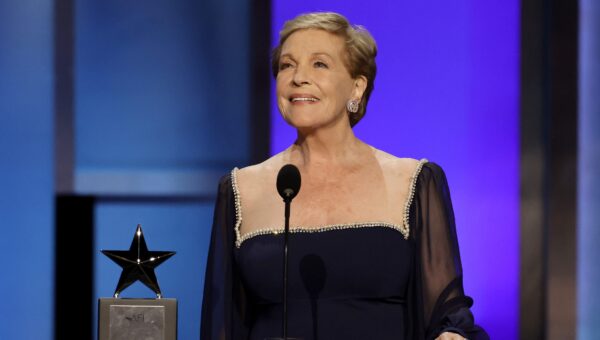 Julie Andrews Net Worth 2026: How Rich Is the ‘Princess Diaries’ Alum?