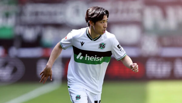 Japanese winger Yokota joins Rangers from Hannover