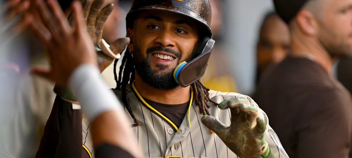 Padres' Fernando Tatis Jr. robs grand slam from Mets' Francisco Lindor
