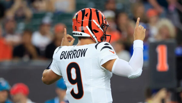 Joe Burrow plans to play for as long as he can