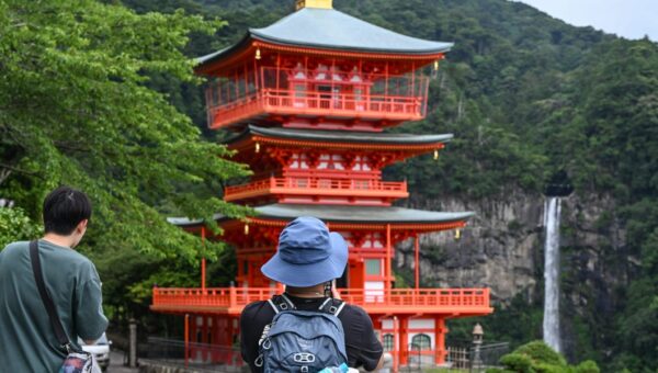As a local, there are 10 things I wish tourists knew before visiting Japan