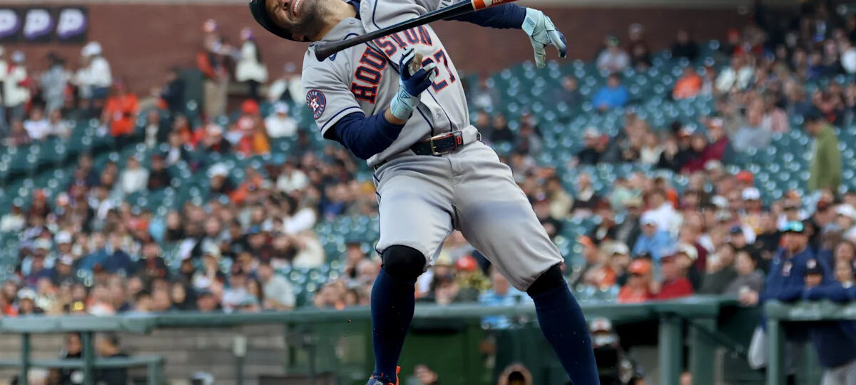 Jose Altuve leaves game vs. Giants early after being hit by pitch in his foot