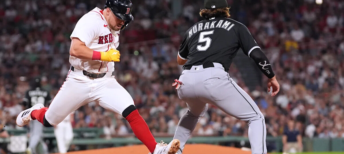 Durbin’s RBI single in the 13th inning caps Red Sox's 12-11 win over the White Sox
