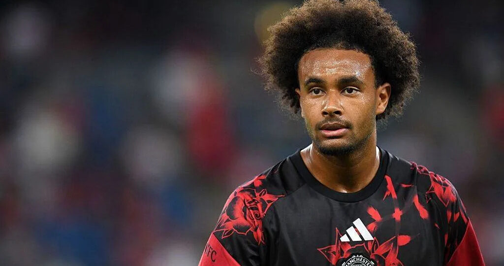 Fiorentina in talks with Man United over Zirkzee loan