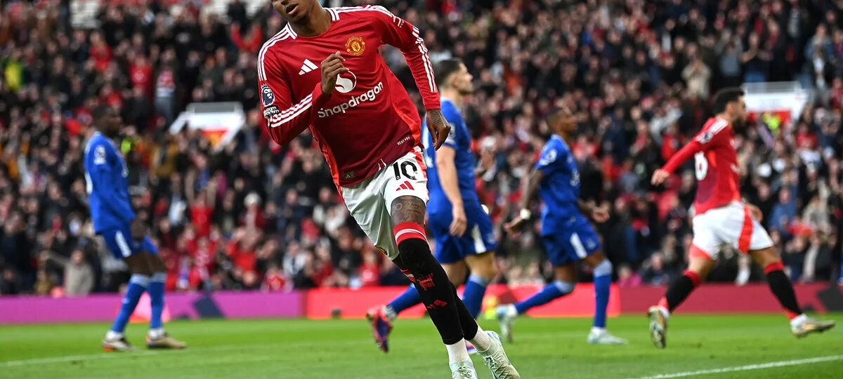 Lee Dixon would swap Lewis-Skelly for Man Utd star