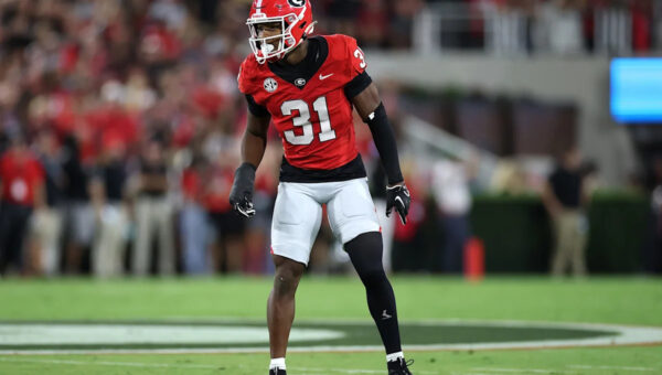 Injury update on starting Georgia football defensive back
