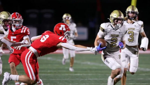 High school football: Davis unanimously voted as Region 1 favorite