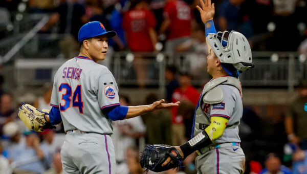 Kodai Senga gets 1st career save but Mets rookie gives away souvenir ball in comical scene