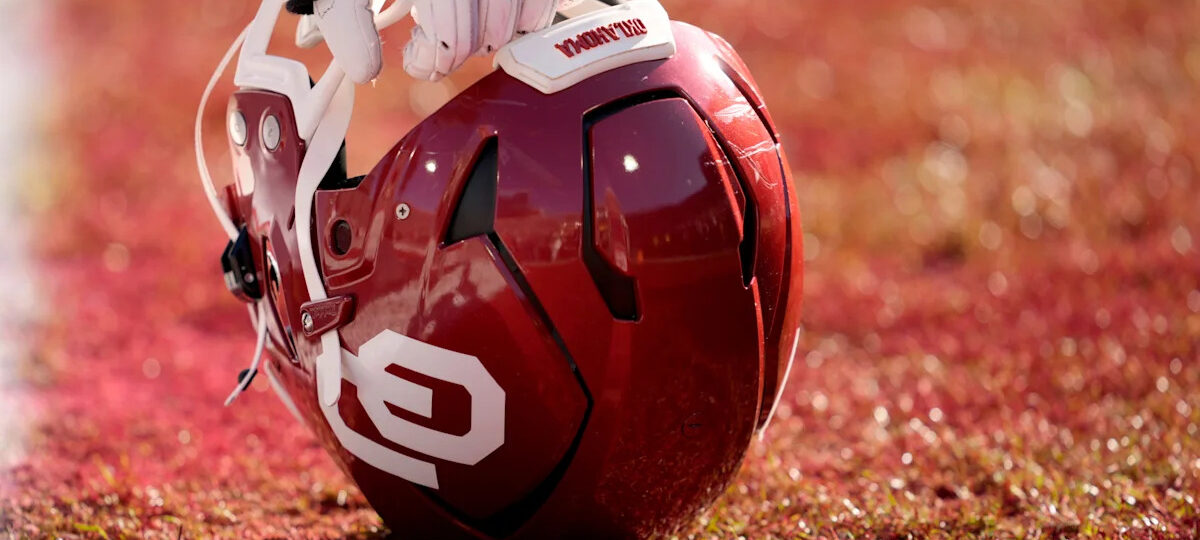OU football hires Justin Smith as Sooners' new head athletic trainer