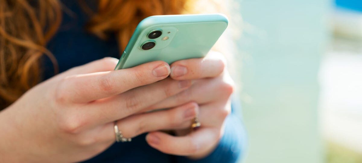 ChatGPT has entered the group chat. Texters have…feelings about it.