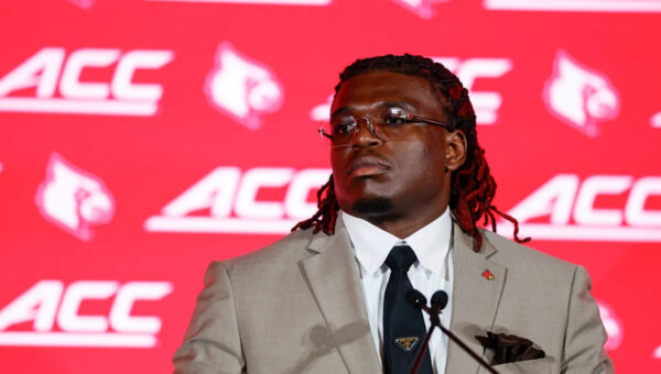 Louisville football stars believe Cardinals have playoff-caliber team