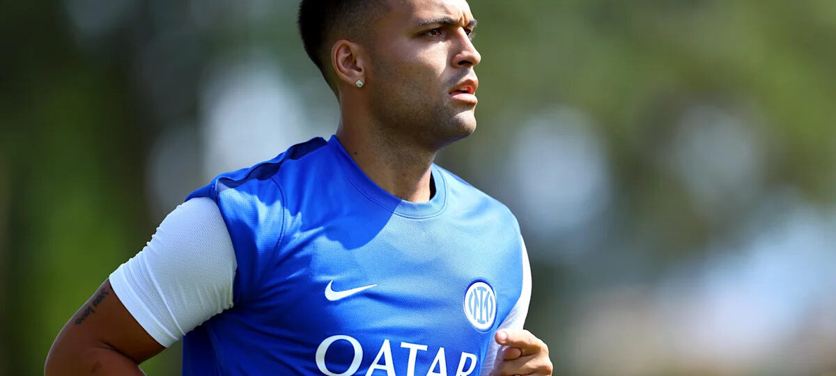Lautaro Martínez emerges as Barcelona’s preferred target after Julián Alvarez transfer fizzles out