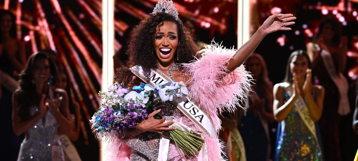 Miss Virginia becomes the first married woman and mother to win Miss USA