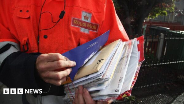 Royal Mail misses delivery targets again but hails ‘encouraging’ signs
