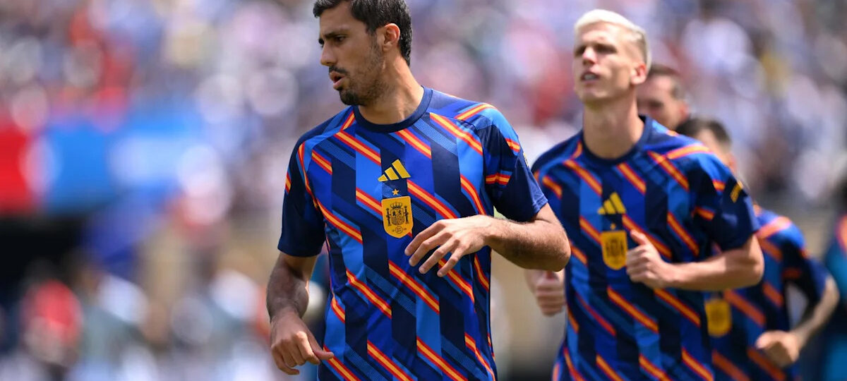 World Cup-winning midfielder has personally informed Real Madrid of decision to join Barcelona