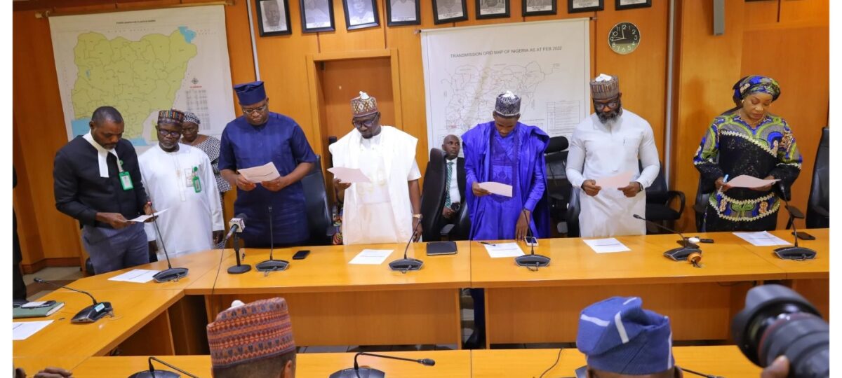 Nigerian Govt inaugurates Ayodele Fayose-led REA Governing Council