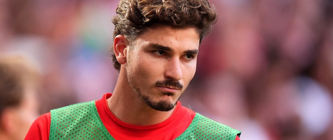 Opportunistic Arsenal take risk over major attacker deal as top insider updates