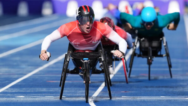 England’s Maguire wins gold in T54 1500m