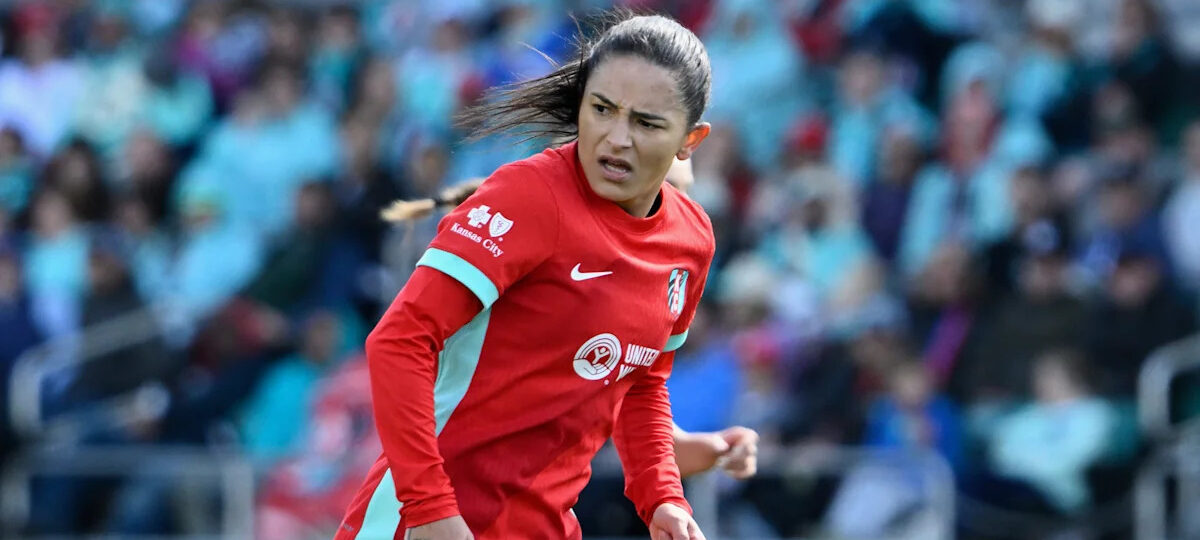 Jacobs' stoppage-time goal gives the Courage a 4-3 win over the Spirit