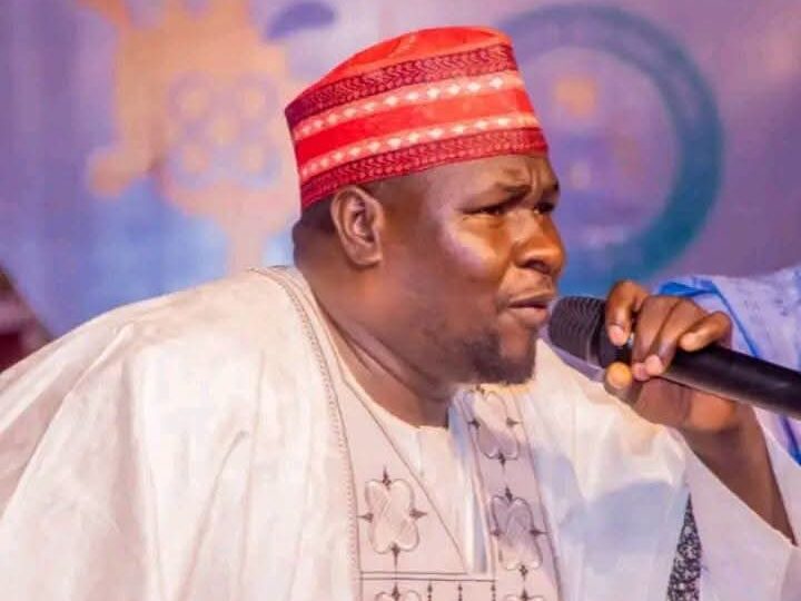 Popular political singer Kosan Waka dies at 47