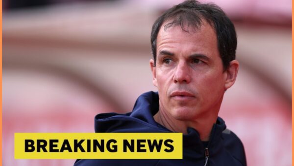 Sunderland step up pursuit of 20-year-old midfielder as deal edges closer