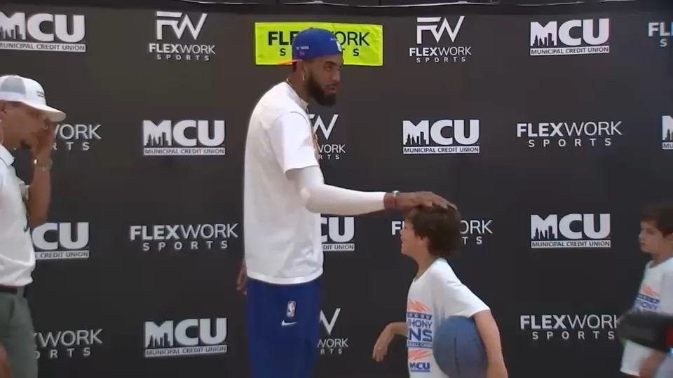 Knicks champion Karl-Anthony Towns hosts youth basketball camp