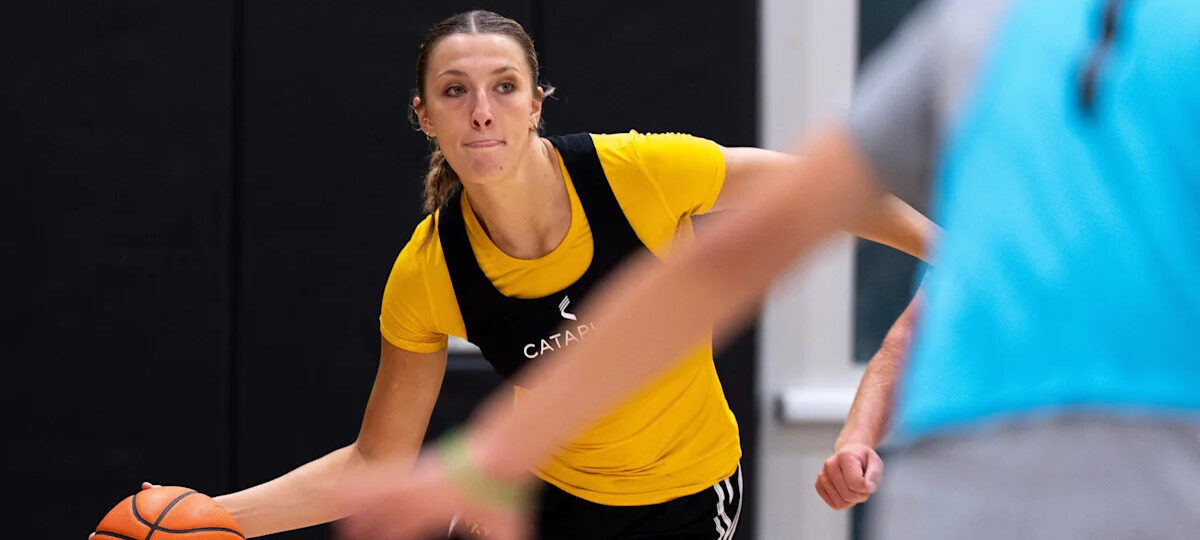 Iowa's McKenna Woliczko joins Panini for WNBA Live at All-Star weekend