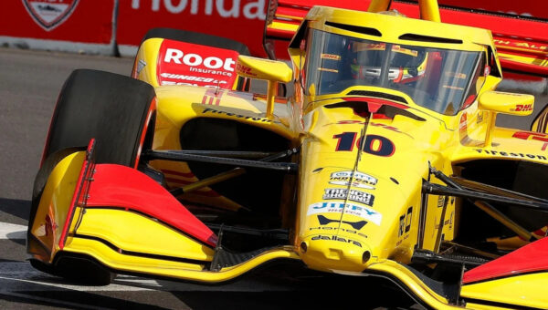 Alex Palou crashes in Markham qualifying after rare IndyCar mistake