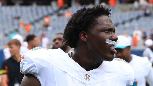 Raiders sign OL Braeden Daniels