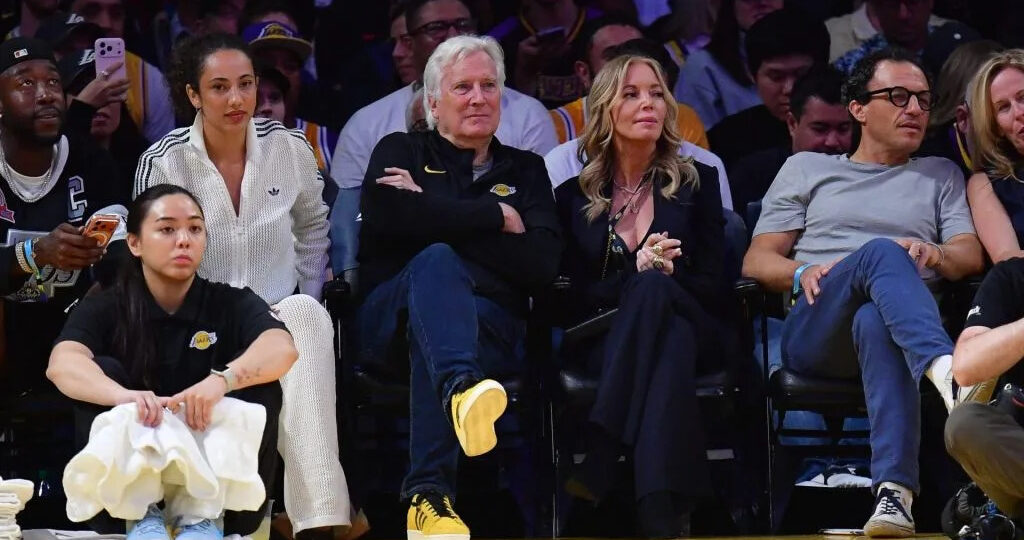 Buss Family Drama Won’t Stop Lakers Sale to Iger and Kushner
