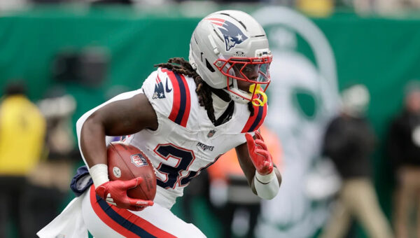 Titans, RB D’Ernest Johnson agree to one-year deal