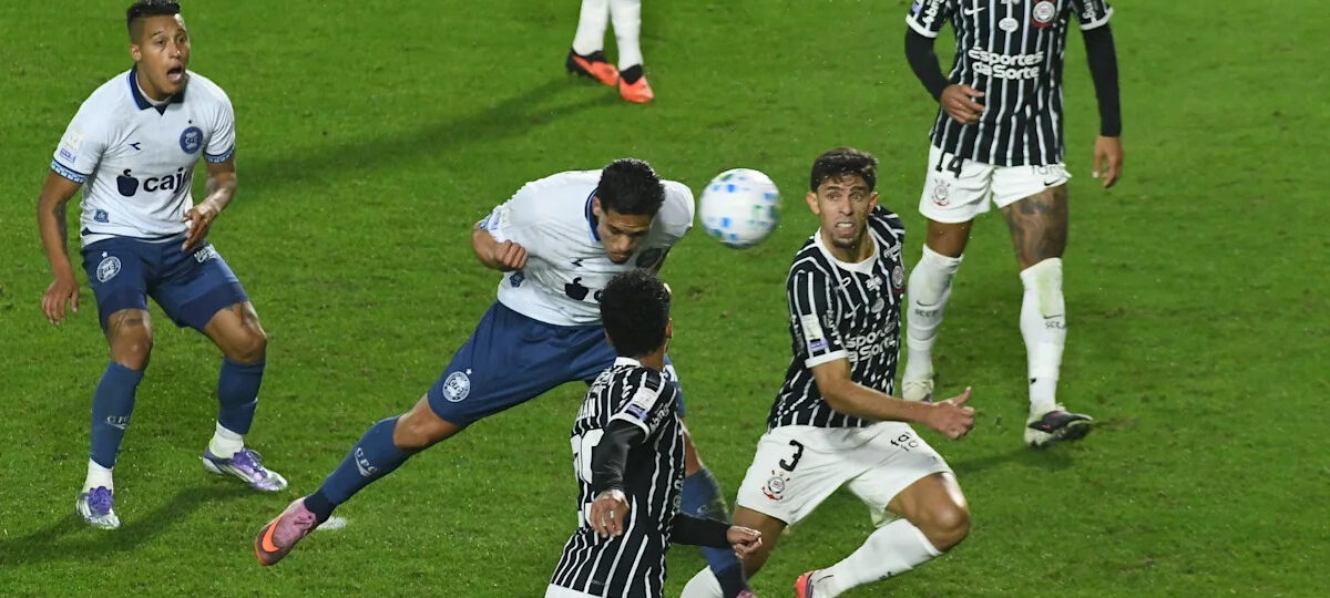 Corinthians beaten by Coritiba, suffer second straight Brasileirão loss