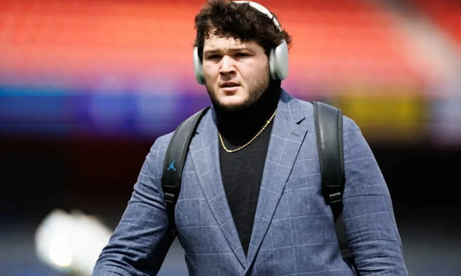Browns Rookie Austin Barber Is Turning Heads as Teven Jenkins Faces a Real Week 1 Challenge