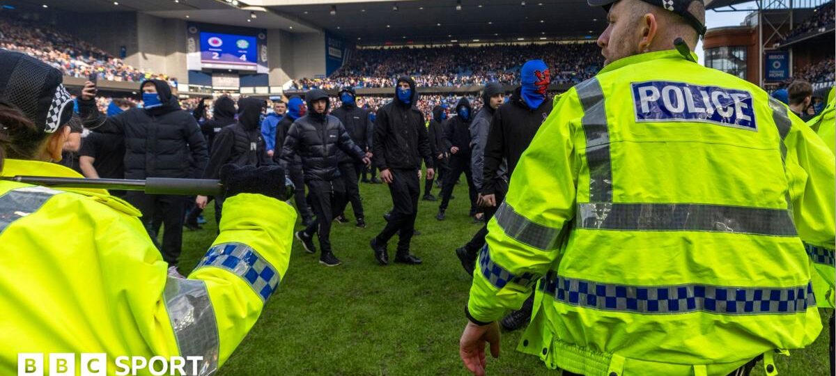 Celtic and Rangers ordered to play Scottish Cup ties behind closed doors after fan disorder