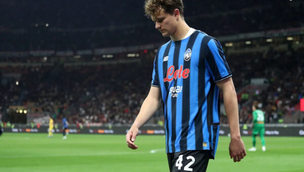Chelsea Are In The Mix To Sign This Serie A Defender: Should Alonso Snap Him Up?