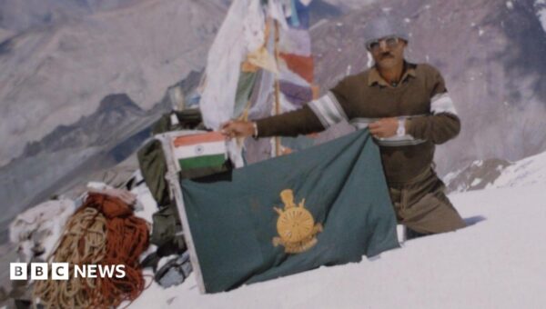 He’s been frozen on Everest for 30 years, now ‘Green Boots’ may finally be coming home