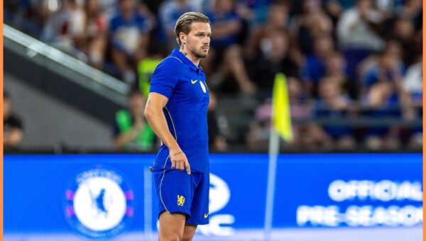Former Chelsea manager could raid Blues for winger loan signing