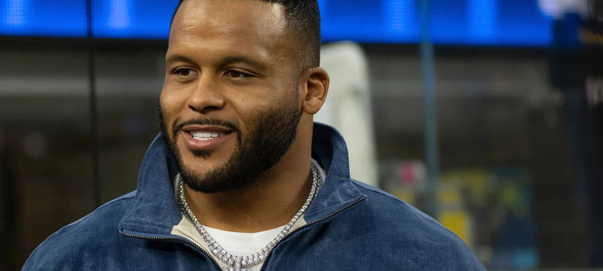 Aaron Donald has official workout with Rams as rumors of a comeback continue