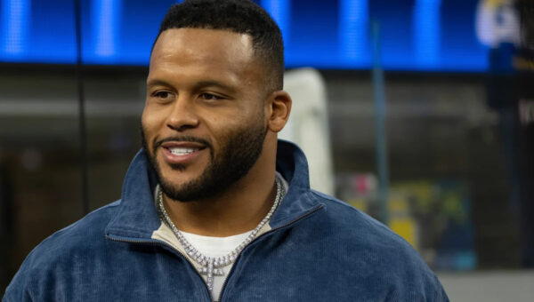 Aaron Donald has official workout with Rams as rumors of a comeback continue