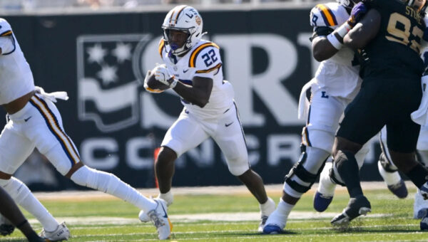 Lane Kiffin talks progress of LSU football running back room
