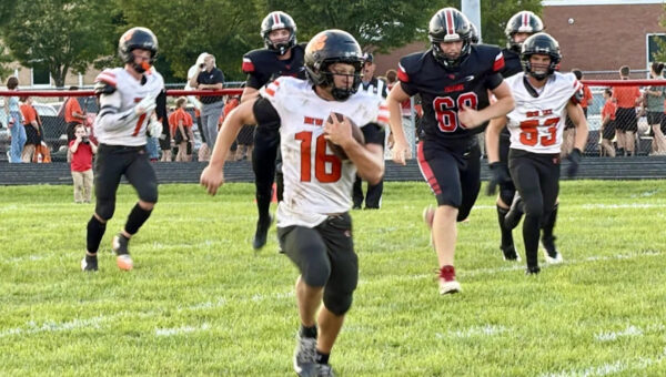 New Lexington dominates Fairfield Union in opener