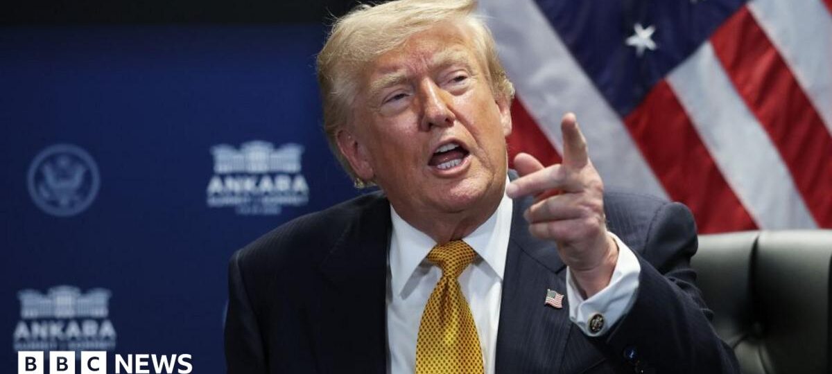 Weekly quiz: What was used to smuggle Donald Trump off Air Force One?