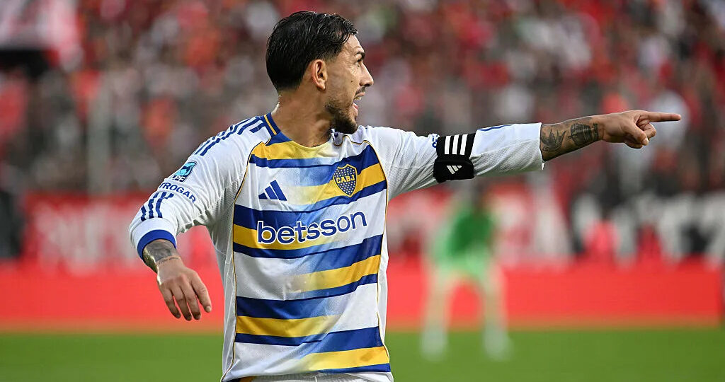 Again, Leandro? Paredes loses his cool on the pitch